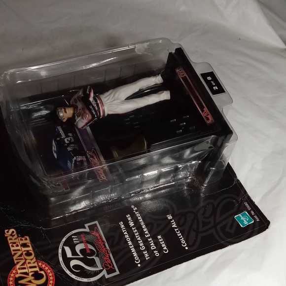 Winners Circle Great Wins Dale Earnhardt Figure 2 of 8 - Picture 4 of 14